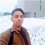 Bonjour les amis! Je suis Yoann étudiant en M1 Étude hispanique et latinoaméricain. C'est avec grand plaisir que je me vois partager mon savoir de la langue espagnole de l'Espagne mais également de l'Amérique Latine, le tout dans une bonne ambiance 😉
